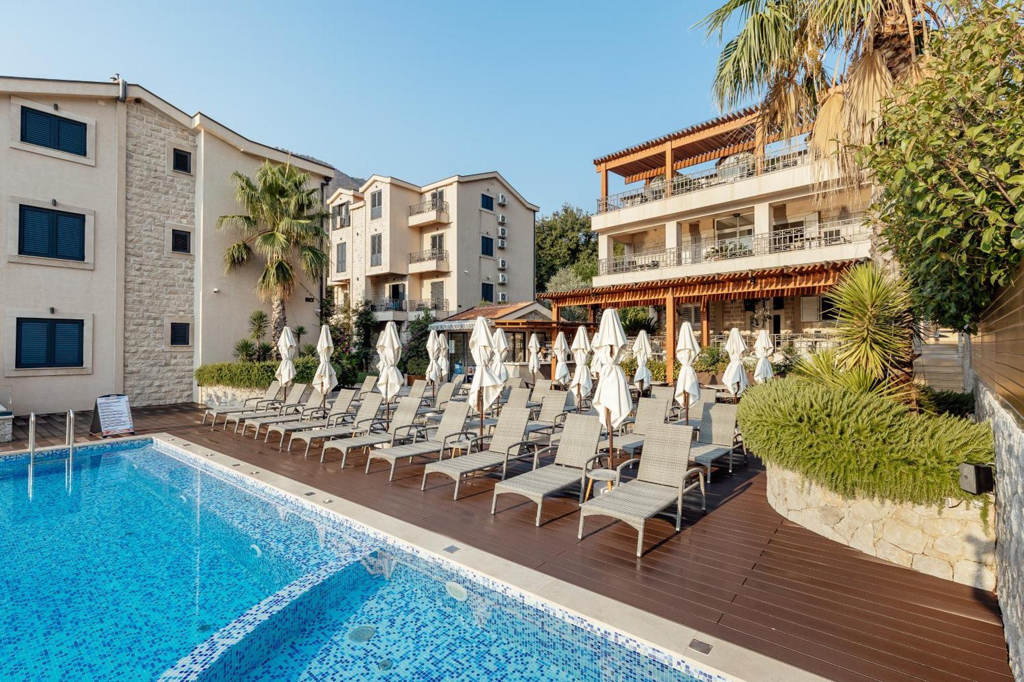 Bellezza Resort & Spa Kotor Buitenkant foto