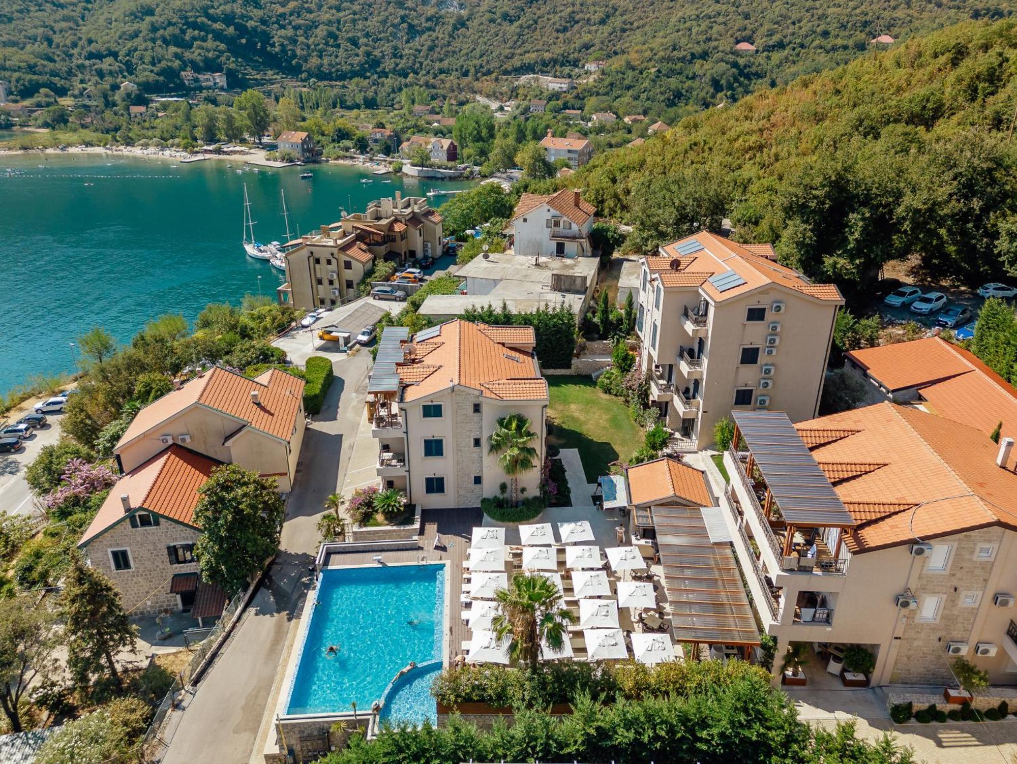 Bellezza Resort & Spa Kotor Buitenkant foto