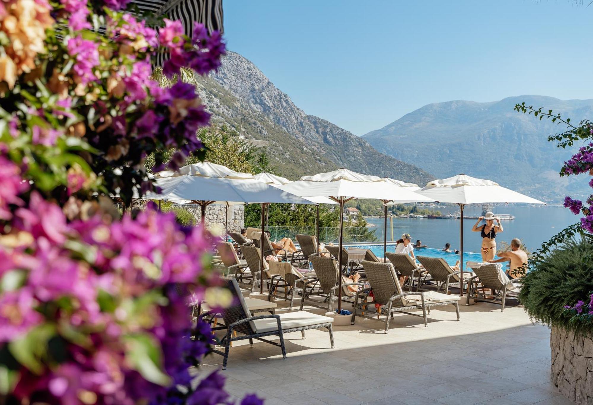Bellezza Resort & Spa Kotor Buitenkant foto